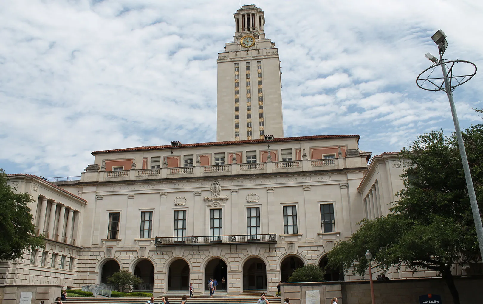 The Main Building at The University of Texas at Austin