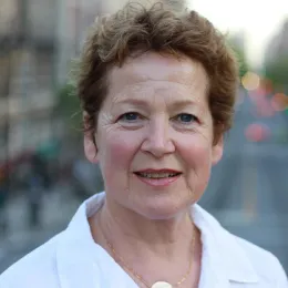 Photo of Dorothea von Mücke